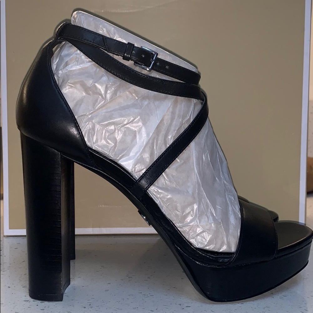 Charlize Leather Platform